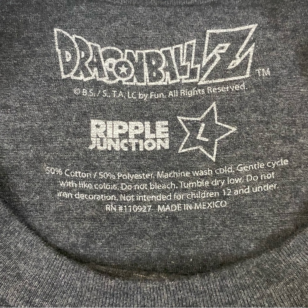 DRAGON-BALL Z Just Saiyan T-Shirt - Picture 3 of 4